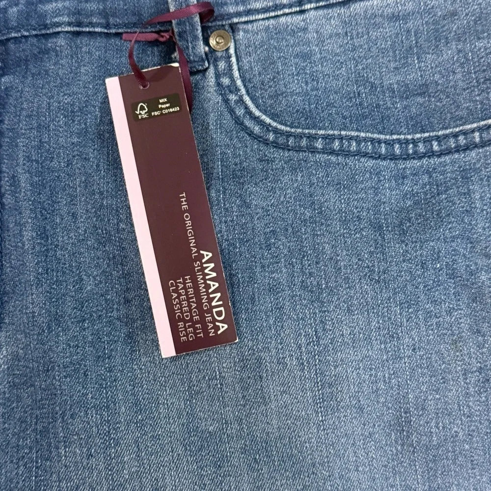 Gloria Vanderbilt Amanda NWT Size 16 Short Women’s‎ Jeans